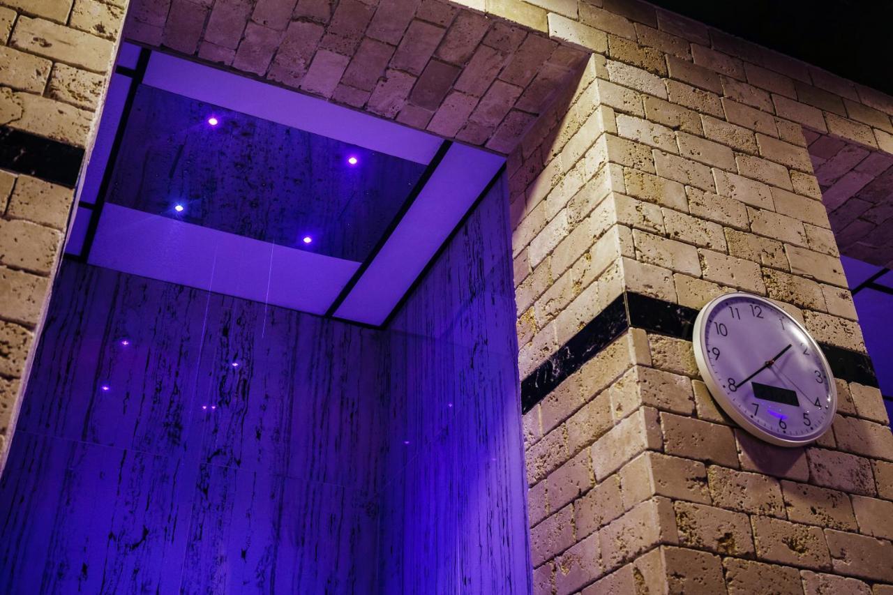 Aqua Spa Hotel Ζλάτογκραντ Εξωτερικό φωτογραφία